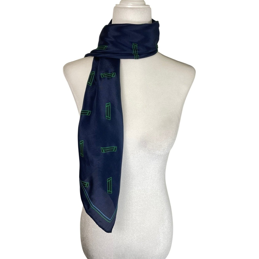Vintage Saab 9000 CD Classic Sedan Navy Blue 100% Pure Silk Square Scarf 31x31